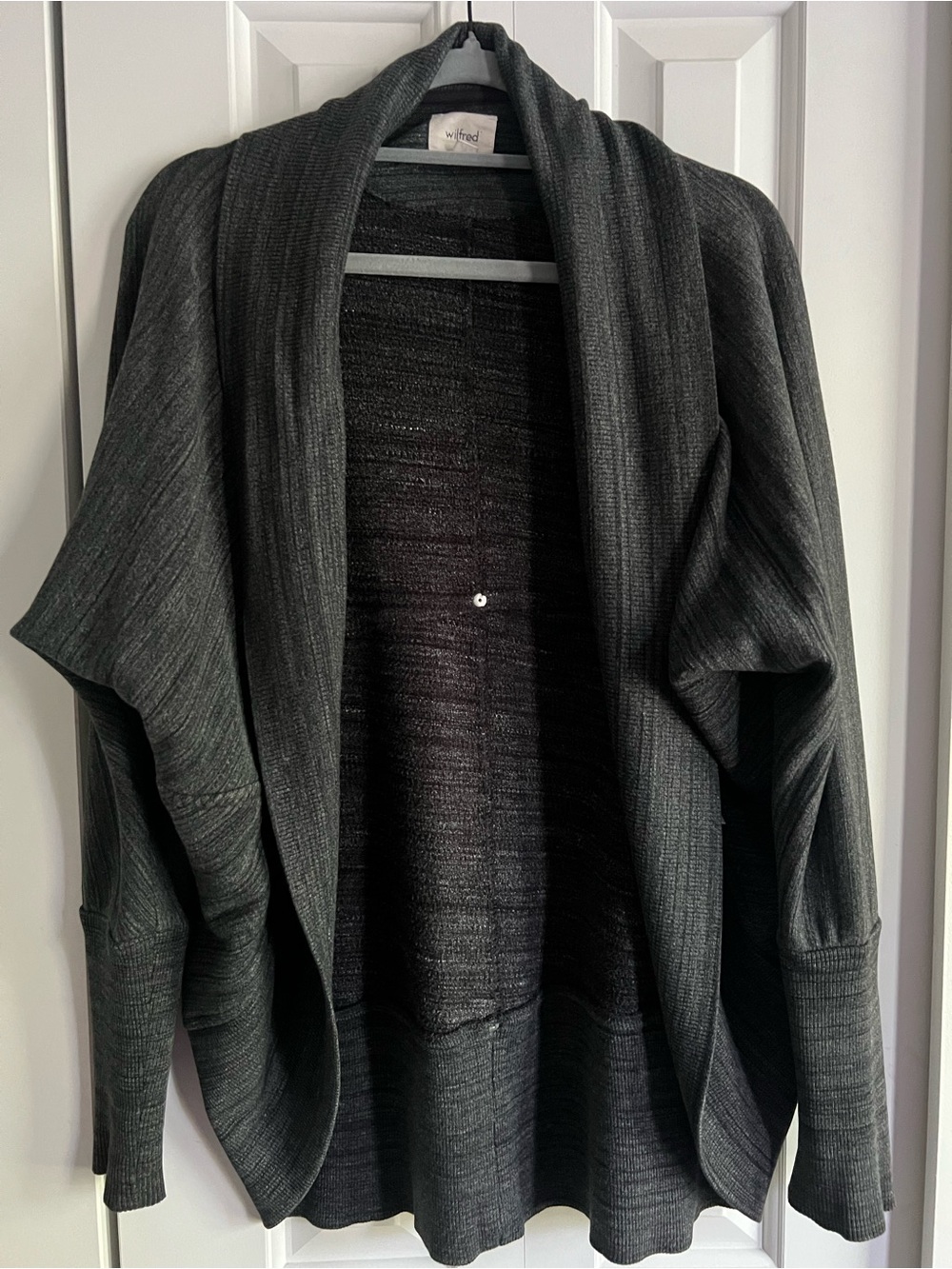 Aritzia Wilfred XS oversized cocoon sweater